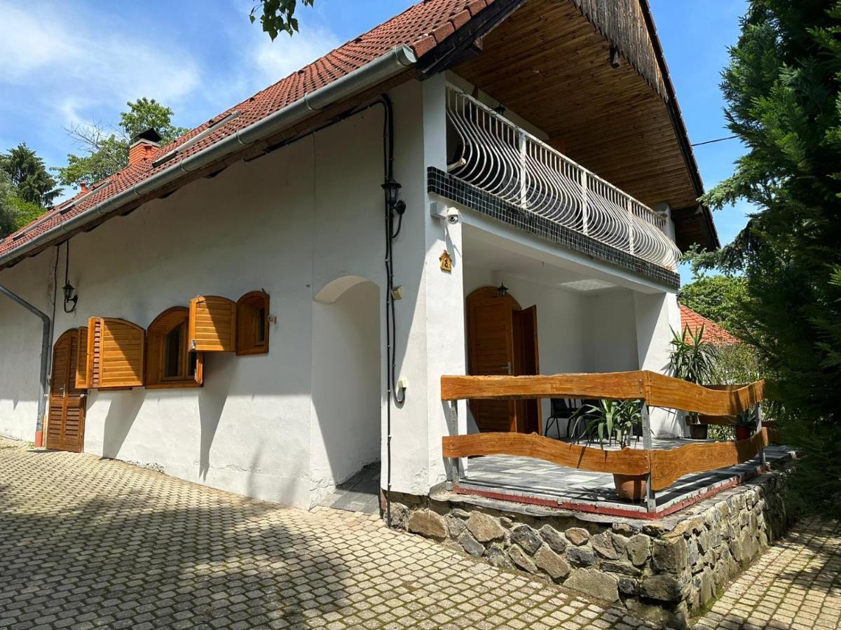 Parraghegy Apartman Villa Zalaszanto Exterior photo